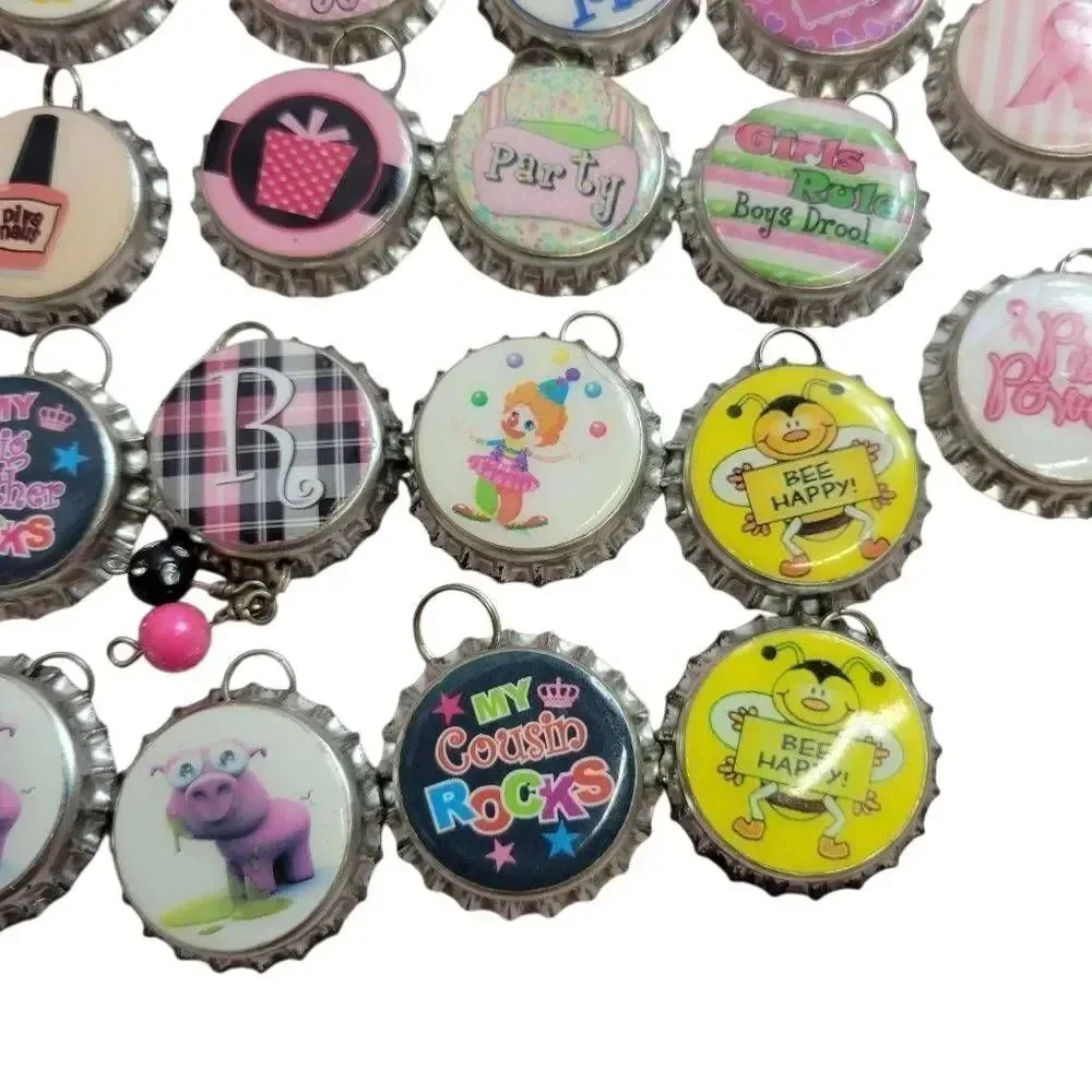 Bottle cap charms (22)